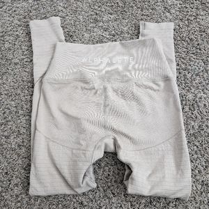 Alphalete Compression Fitness Leggings in nude color